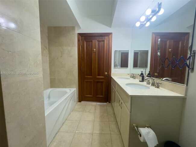 Building Photo - 6365 Collins Ave