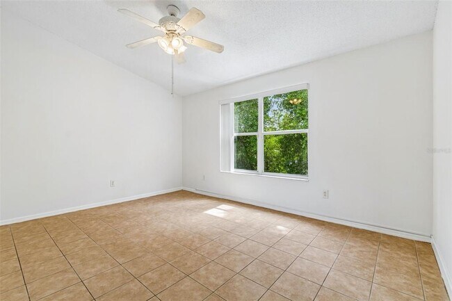 Building Photo - 6245 Osprey Lake Cir