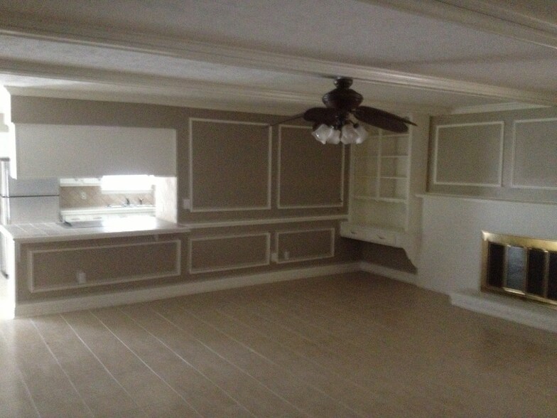 Building Photo - 2315 Warm Springs Rd