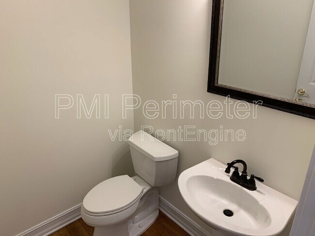 Building Photo - 389 Bridgebrook Ln SW