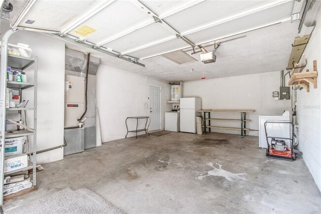 Building Photo - 5418 Newton Ave S