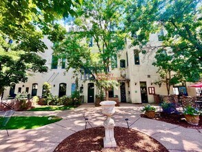 Building Photo - 2193 Arapahoe St