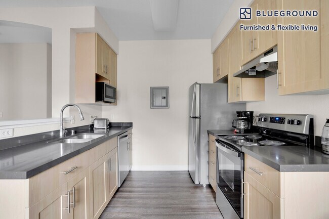 Building Photo - 3604 Flora Vista Ave