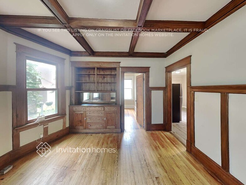 Building Photo - 1330 Dayton Ave