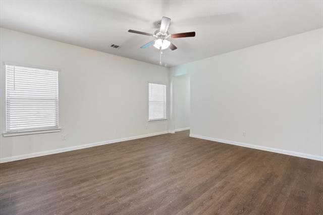 Building Photo - 3902 Oak Crk Cir