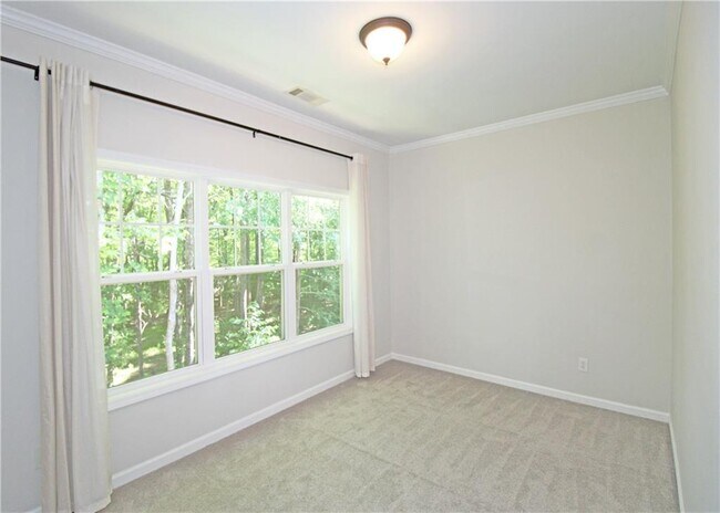 Building Photo - 335 Snowgoose Ct
