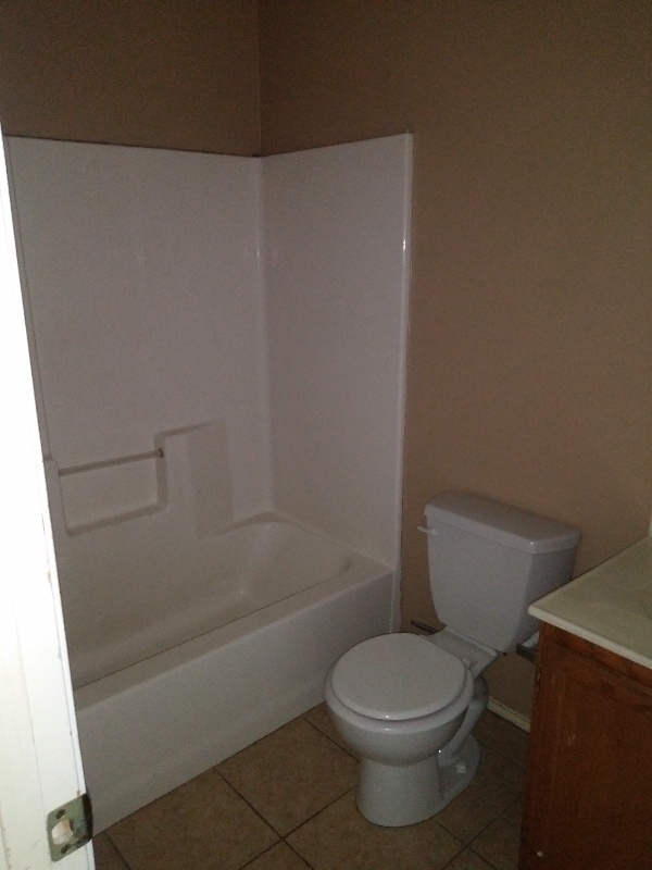 Building Photo - 4720 Sandpiper Ave