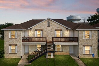Building Photo - 3201 El Salido Pkwy