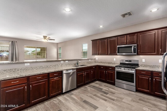 Building Photo - 17127 W Alice Ave