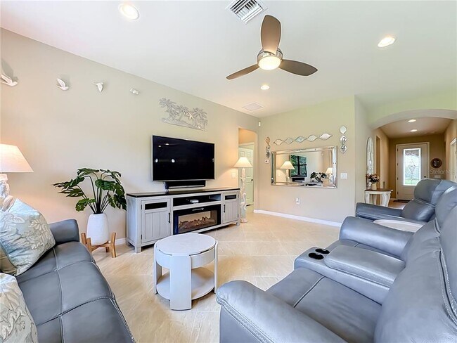 Building Photo - 11230 Sandhill Preserve Dr