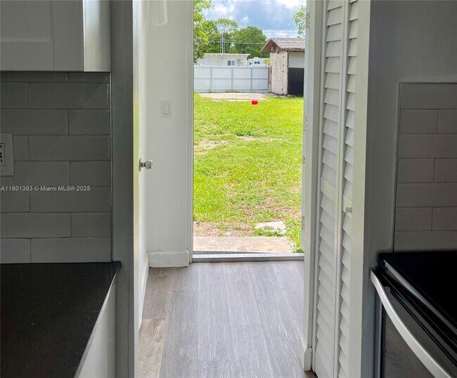 Building Photo - 26741 SW 139th Ave