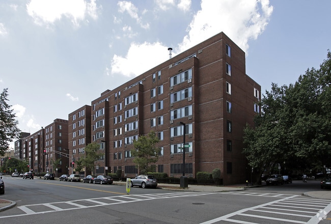 Building Photo - Concord House Associates