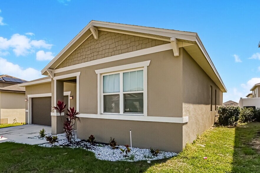 Building Photo - 281 Alford Dr