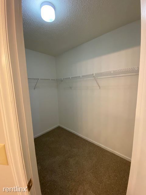 Building Photo - 4 br, 2.5 bath House - 7 Woodlea Ridge Ct