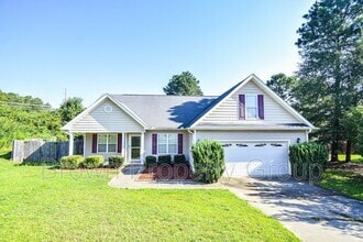 Building Photo - 214 Cross Creek Dr