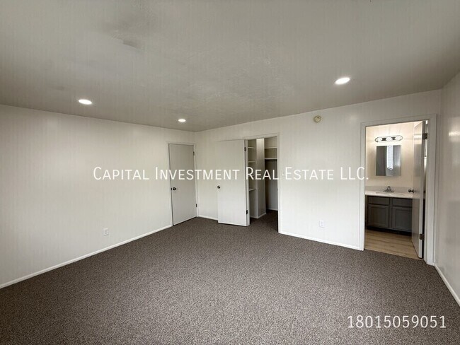 Building Photo - 2342 S 600 E