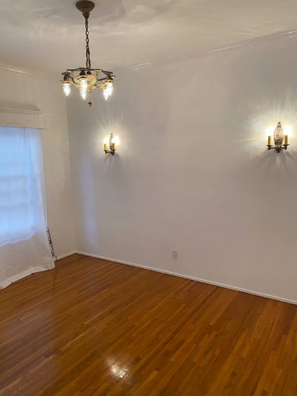 Building Photo - 522-522 N Rossmore Ave