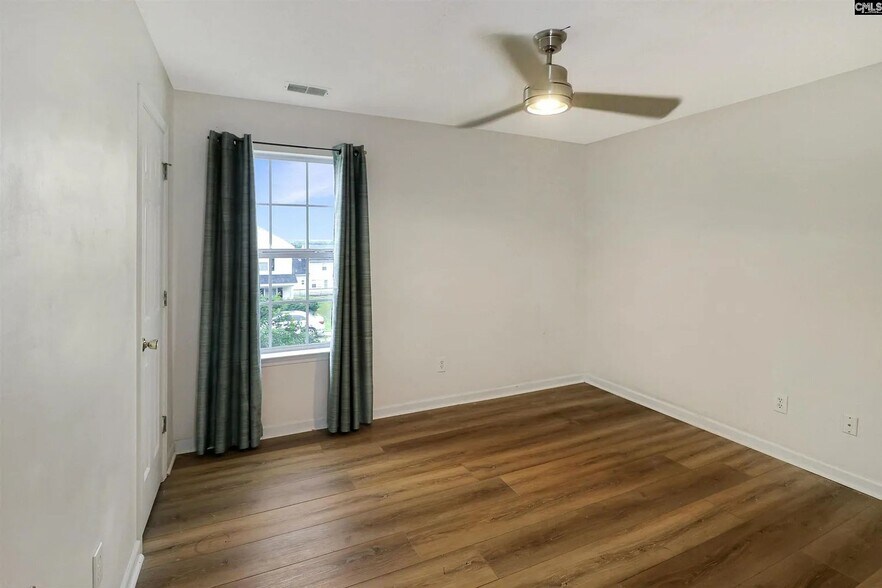 Building Photo - 1306 Waverly Pl Dr