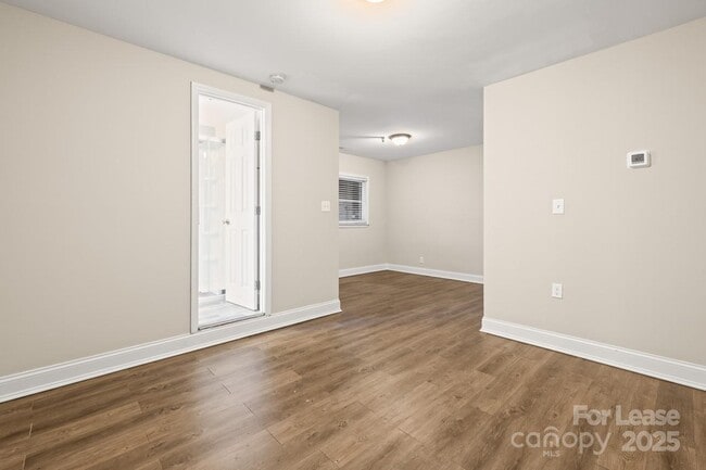 Building Photo - 853 Clarkson Mill Ct