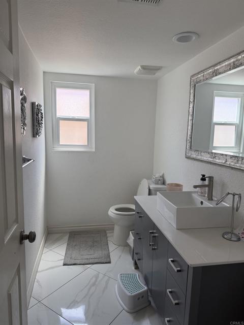 Building Photo - 2386 Sawgrass St