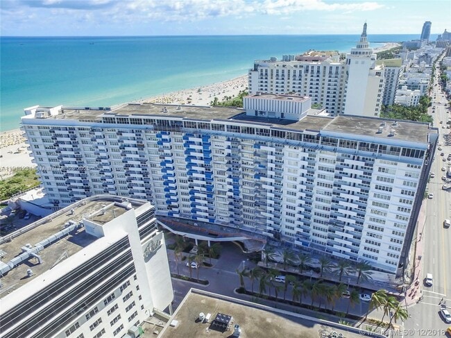 Building Photo - 100 Lincoln Rd