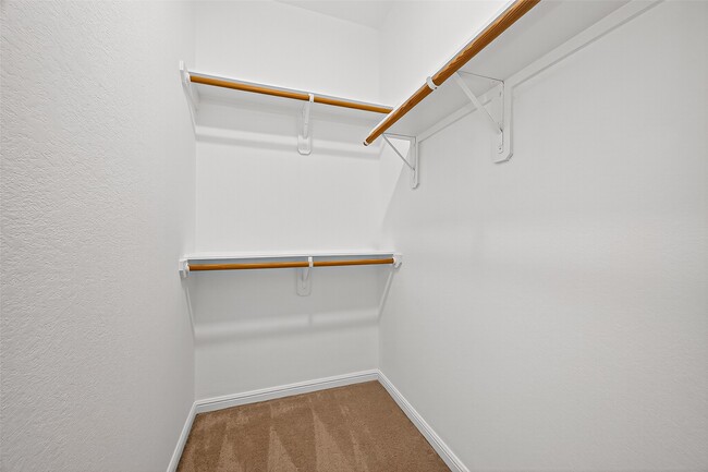 Building Photo - 7927 Tindarey Maple Trace