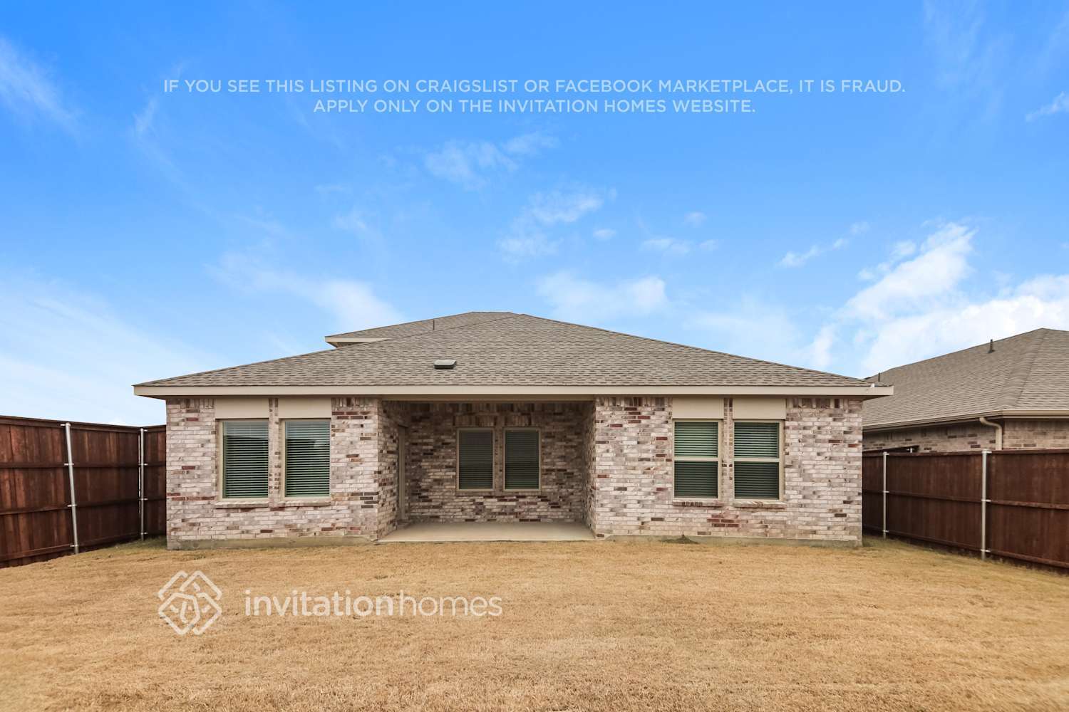 Building Photo - 3928 Jade Dr