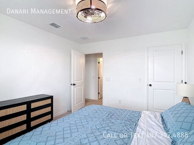 Building Photo - 1348 Sterling Pointe Dr