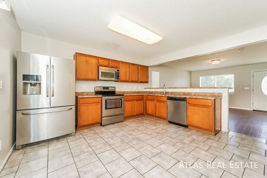 Building Photo - 4745 N Andes St