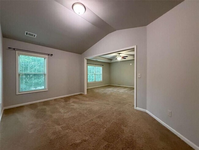 Building Photo - 5115 Breezewood Cir