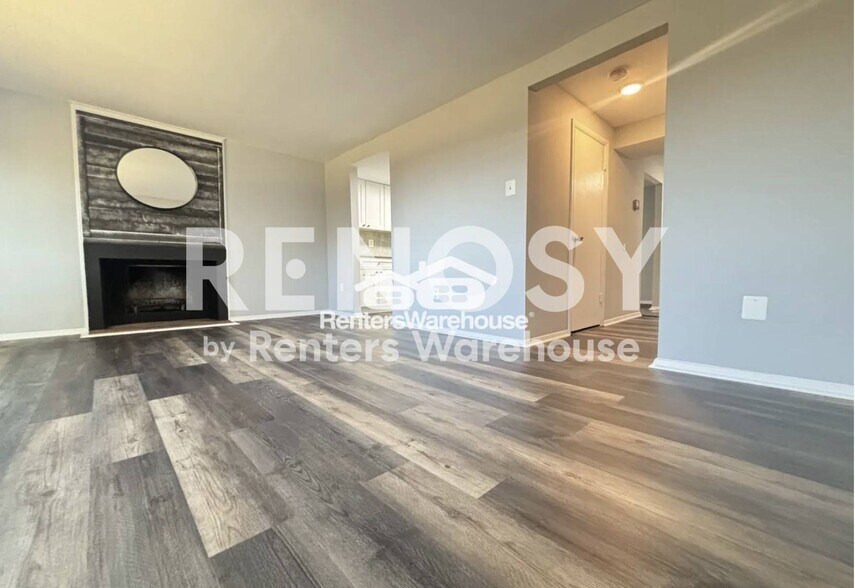 Building Photo - 6585 Sweet Fern