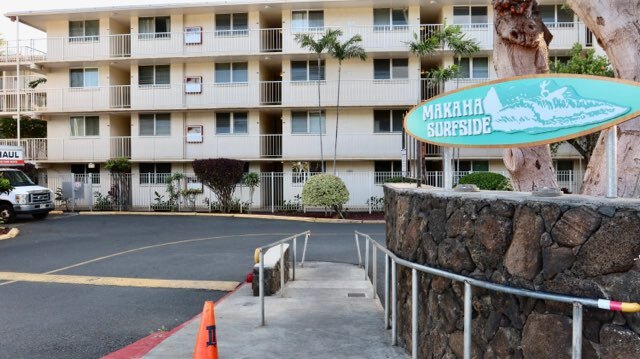 Entrance - 85-175 Farrington Hwy