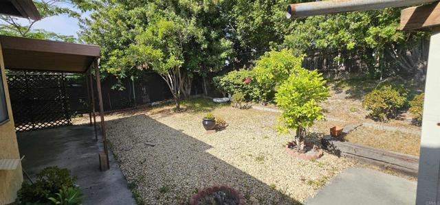 Building Photo - 1527 Temple Heights Dr