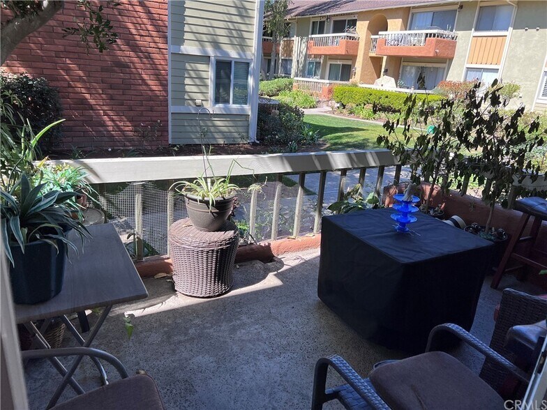 Building Photo - 16040 Leffingwell Rd