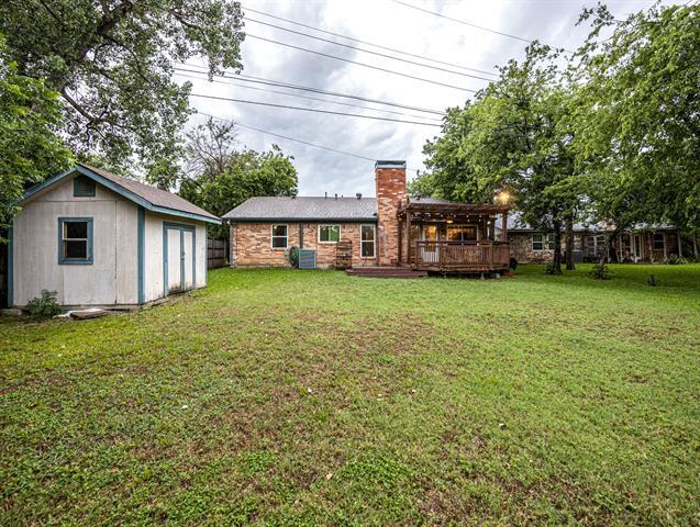 Building Photo - 14520 Shoredale Ln