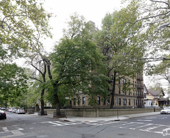 Building Photo - 86-10 109th St