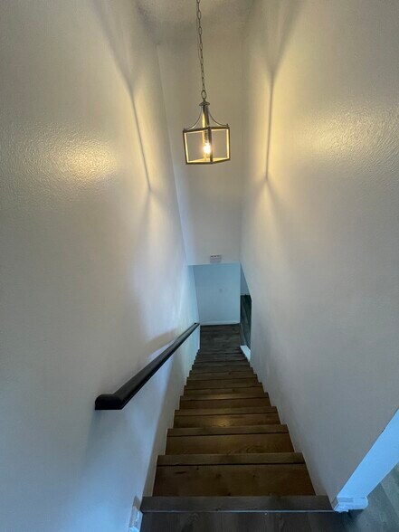 Building Photo - 8211 Rosemead Blvd