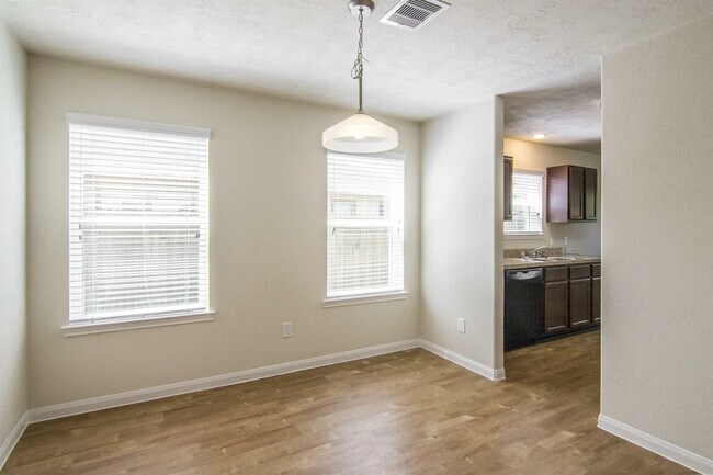 Building Photo - 911 Running Creek Court