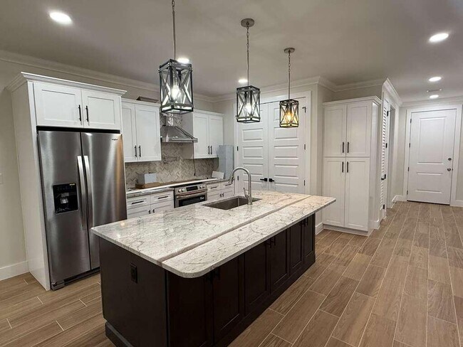 Building Photo - 361 County Line Rd