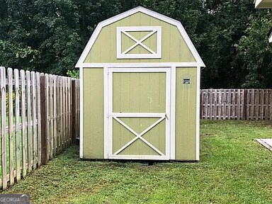 Building Photo - 502 Hunt Club Rd