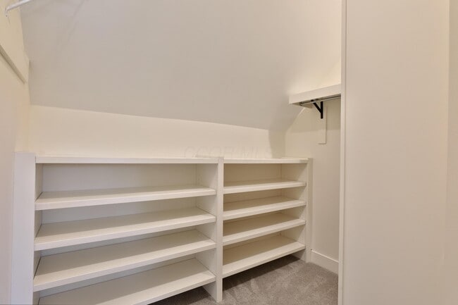 Building Photo - 125 S Knox St