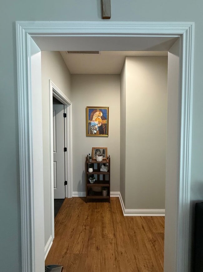 Building Photo - 128 Aiden Ln