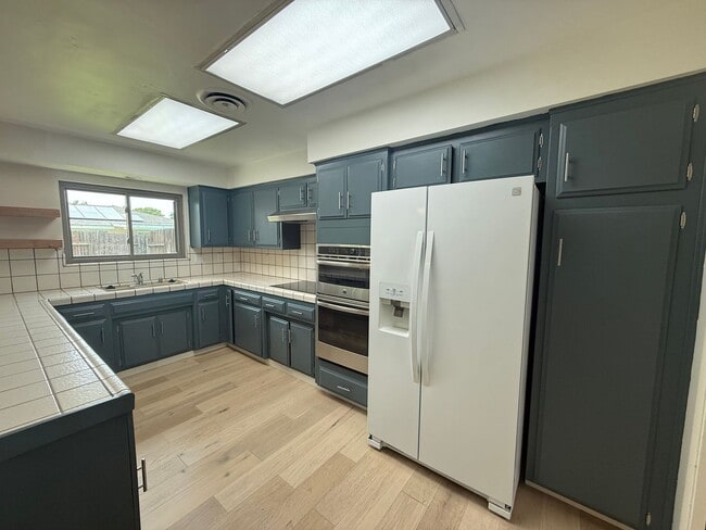 Building Photo - 7809 Westdumfries Ct