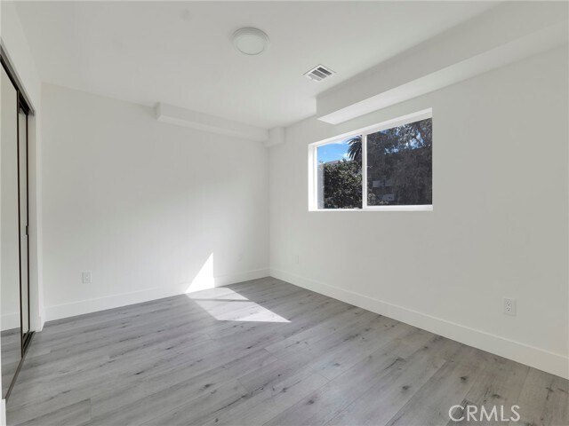 Building Photo - 150 S Madison Ave