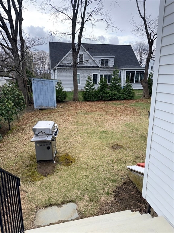 Building Photo - 20 Chestnut St