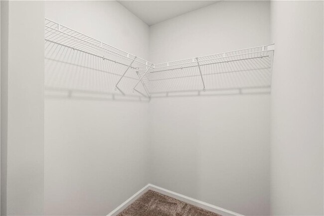 Building Photo - 1139 Lookout Ave NW