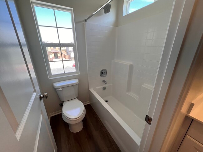 Building Photo - 12868 Claremore St