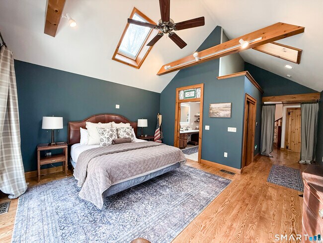 Building Photo - 37 Harris Rd