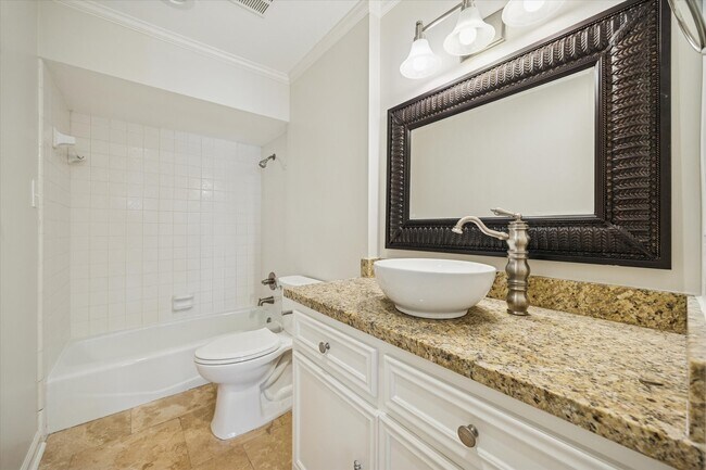 Building Photo - 4706 Post Oak Timber Dr