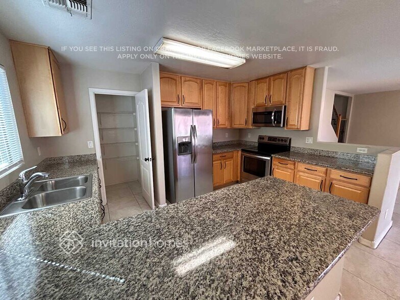 Building Photo - 6803 N 129th Dr